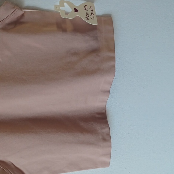 Tan Nude Stretchy Top Seamless - Picture 6 of 6